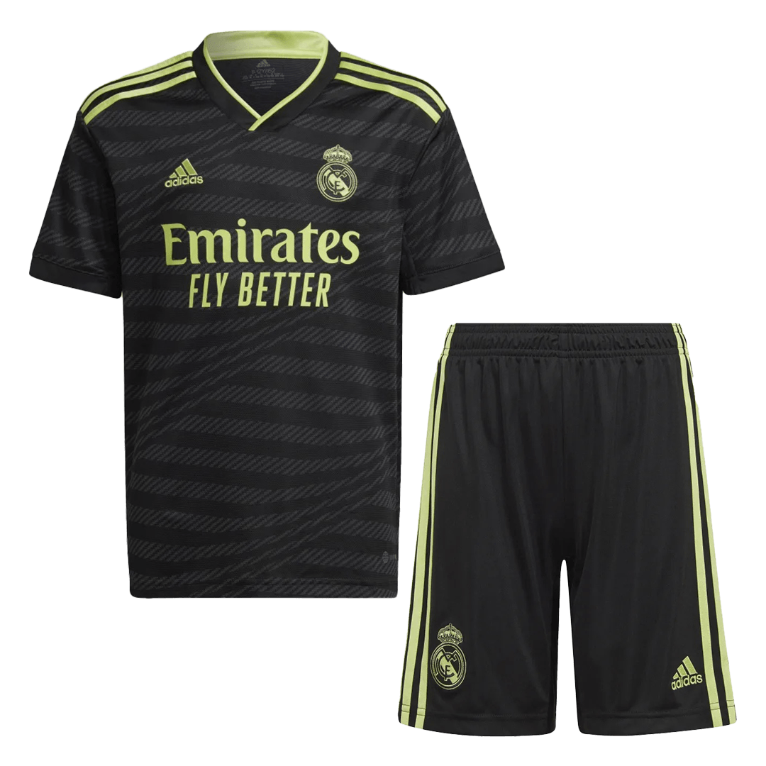 Real Madrid 2022/23 Home Rodrygo #21 Jersey Name Set