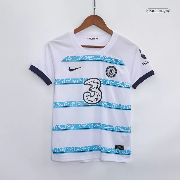 Chelsea Goalkeeper Shirt 2022-23 with Bergstrom 36 printing