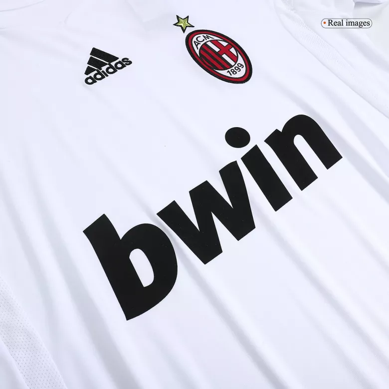 2009/10 AC Milan Away Retro Kit