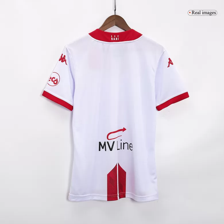 Bari's new jersey for the 2023/24 season