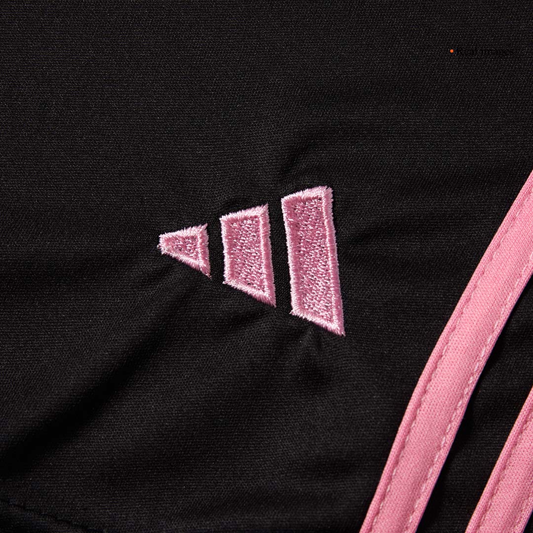 Kids Juventus Custom Home Full Soccer Kits
2025/26 - bestsoccerstore