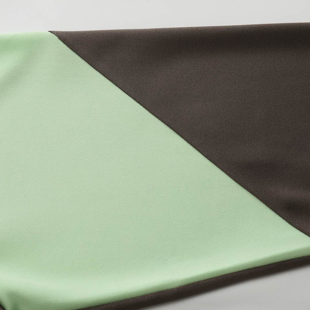 Real Madrid 1/4 Zipper Sweatshirt Soccer Training Kit 2025/26 - bestsoccerstore