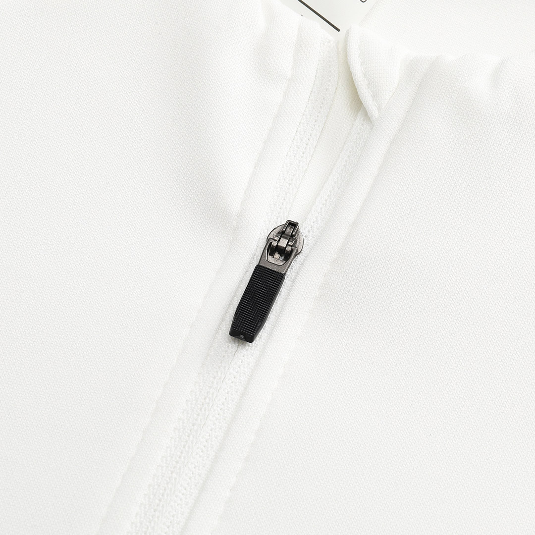 Liverpool Soccer 1/4 Zipper Sweatshirt Training Kit 2025/26 - bestsoccerstore