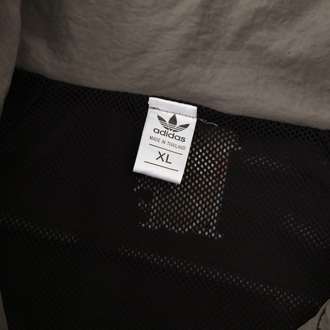 Real Madrid Windbreaker Soccer Jacket 2025/26 - bestsoccerstore